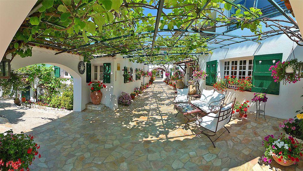 Le Hameau Hotel Saint-Paul-de-Vence Exterior photo