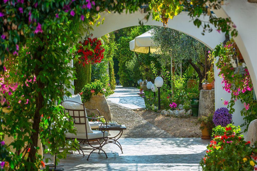 Le Hameau Hotel Saint-Paul-de-Vence Exterior photo