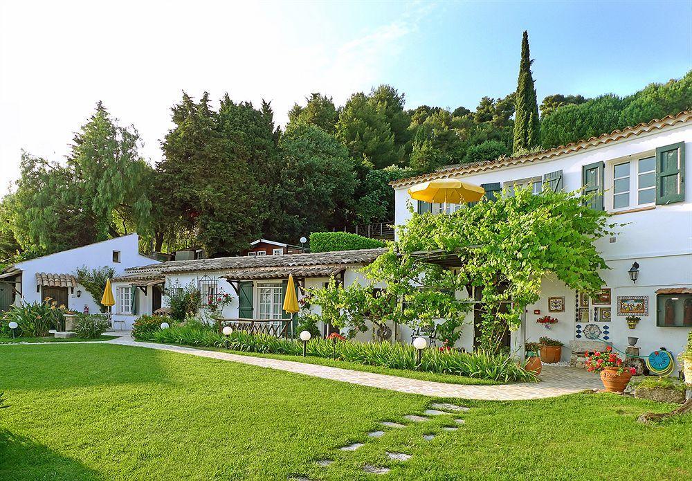 Le Hameau Hotel Saint-Paul-de-Vence Exterior photo